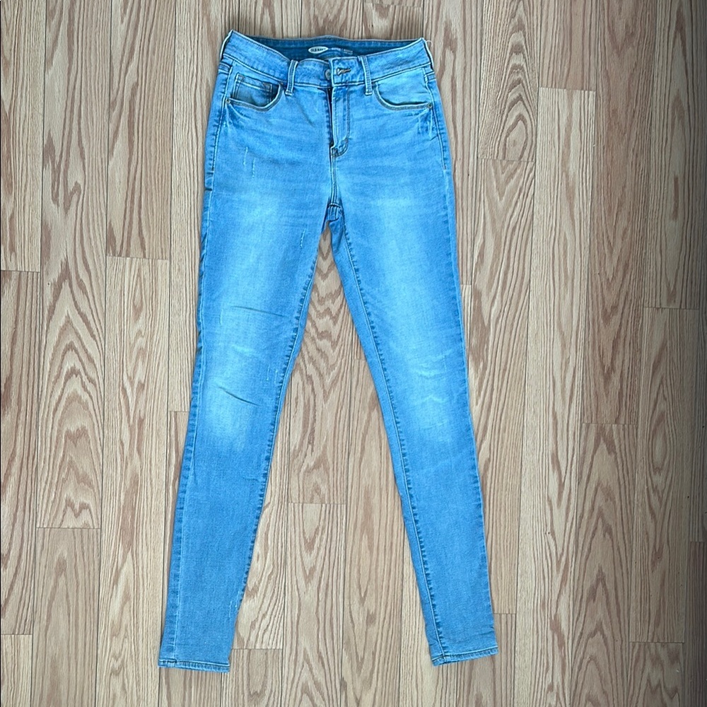 Women's Blue Old Navy Rockstar Super Skinny Jeans (Size 2)